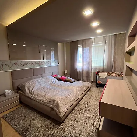 Lux Διαμέρισμα *